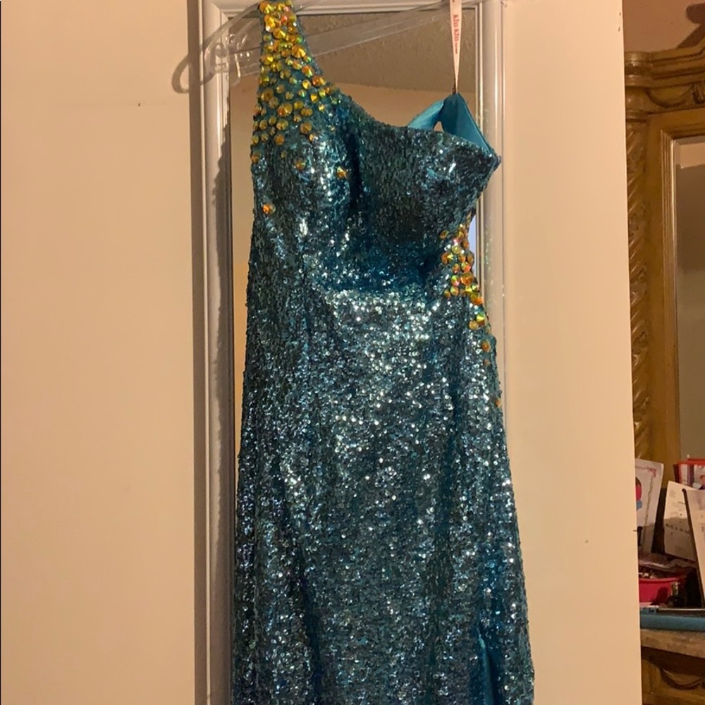 Prom dress